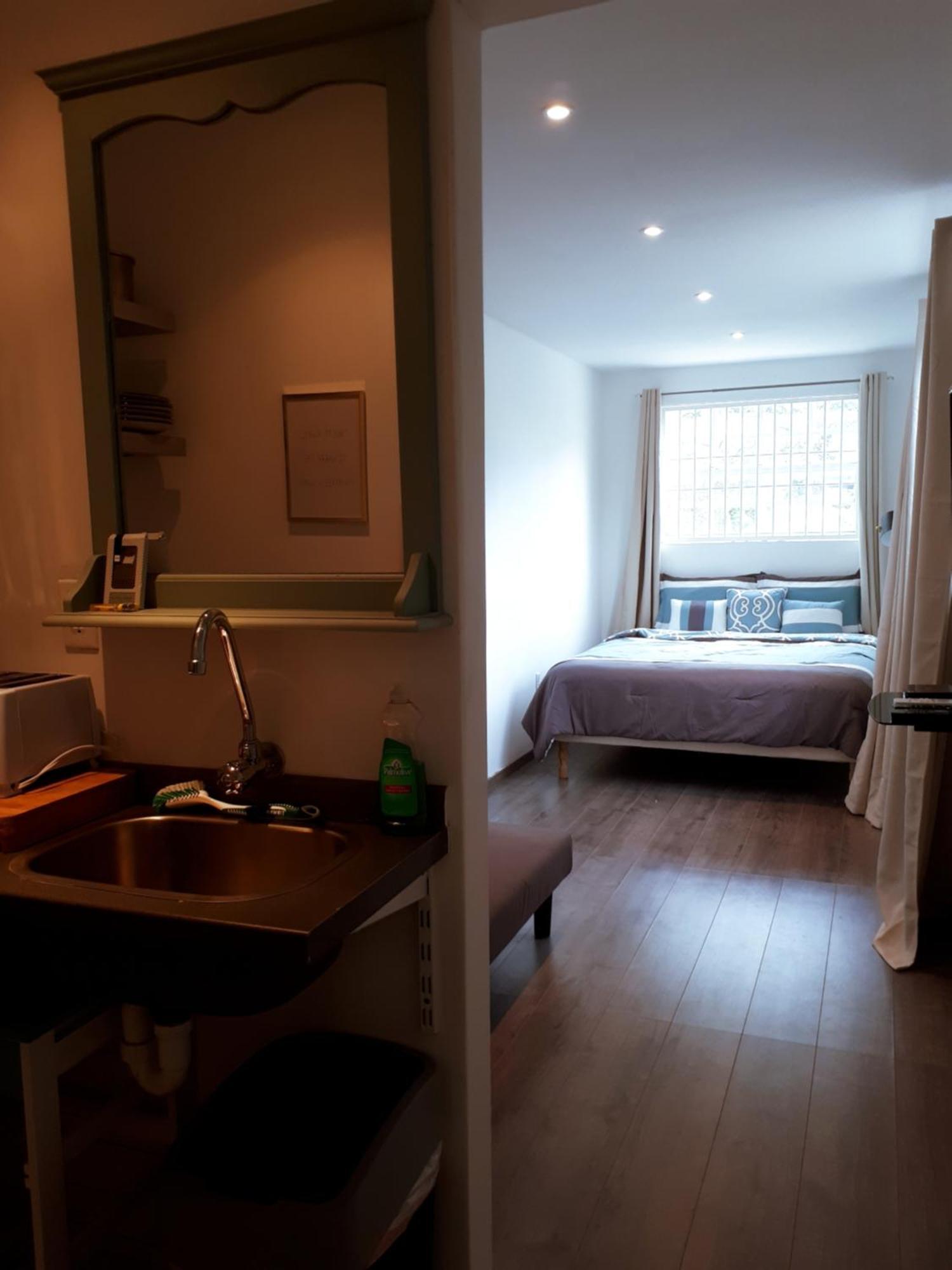 Palm Trees Apartments يلمستاد الغرفة الصورة