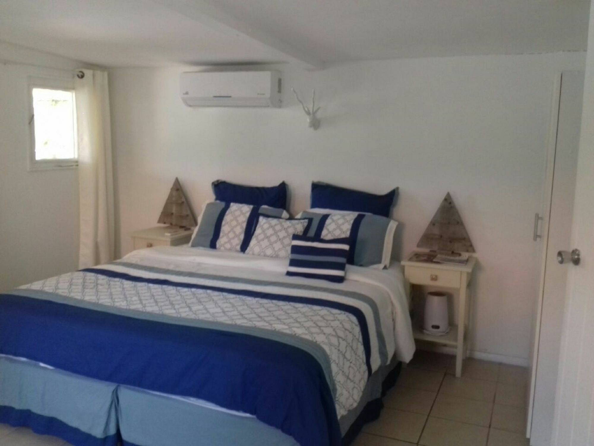 Palm Trees Apartments يلمستاد المظهر الخارجي الصورة